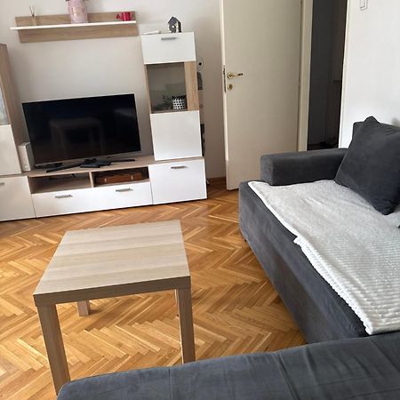 Apartman Fuerte 2 베오그라드 외부 사진